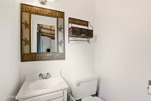 1419 E Solano Dr, Phoenix, AZ 85014 - Photo 18