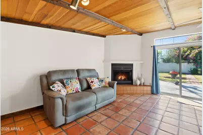 1419 E Solano Drive, Phoenix, AZ 85014 - Photo 8