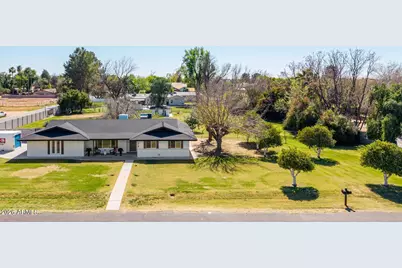 1319 E Sagebrush Street, Gilbert, AZ 85296 - Photo 1