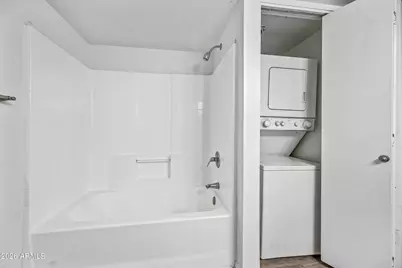 3065 N 67th Avenue #122, Phoenix, AZ 85033 - Photo 16