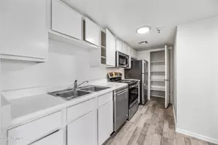 3065 N 67th Ave, Phoenix, AZ 85033 - Photo 6