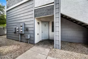 3065 N 67th Ave, Phoenix, AZ 85033 - Photo 2