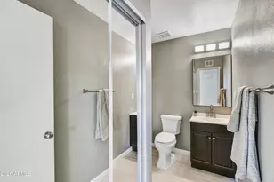 1986 E Palmcroft Dr, Tempe, AZ 85282 - Photo 12