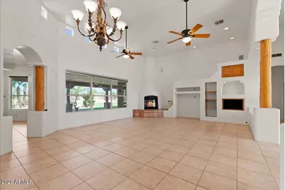 13002 W San Juan Avenue, Litchfield Park, AZ 85340 - Photo 10