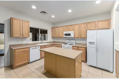 14148 W Fairmount Avenue, Goodyear, AZ 85395 - Photo 12