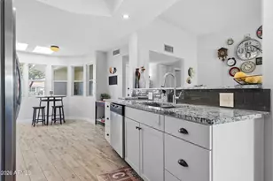 17840 N 102nd Dr, Sun City, AZ 85373 - Photo 12