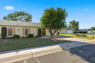 17840 N 102nd Dr, Sun City, AZ 85373 - Photo 8