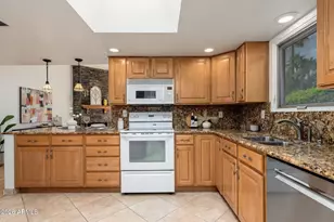 3015 E Coolidge St, Phoenix, AZ 85016 - Photo 16