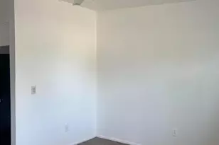 197 W Saragosa St, Chandler, AZ 85225 - Photo 4