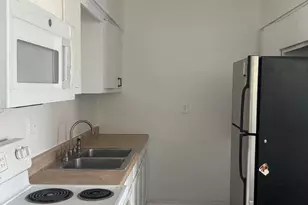 197 W Saragosa St, Chandler, AZ 85225 - Photo 6