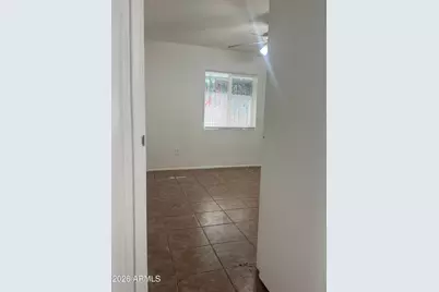 197 W Saragosa Street #Apt 3, Chandler, AZ 85225 - Photo 14