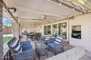 304 E Concorda Dr, Tempe, AZ 85282 - Photo 28