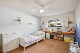 304 E Concorda Dr, Tempe, AZ 85282 - Photo 16