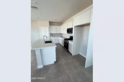 18028 W Miami Street, Goodyear, AZ 85338 - Photo 4