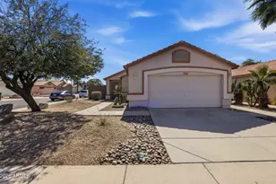3001 W Matthew Dr, Phoenix, AZ 85027 - Photo 2