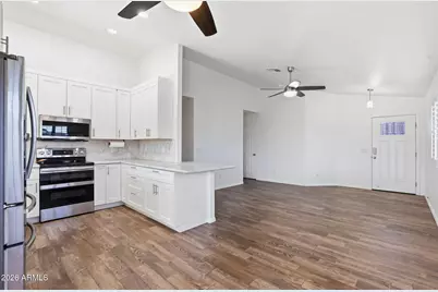 3001 W Matthew Drive, Phoenix, AZ 85027 - Photo 6