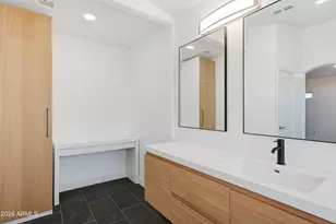 1432 E Behrend Dr, Phoenix, AZ 85024 - Photo 22