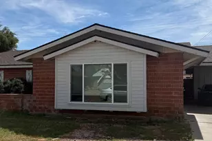 3725 W Keim Dr, Phoenix, AZ 85019 - Photo 1