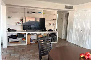 3725 W Keim Dr, Phoenix, AZ 85019 - Photo 8