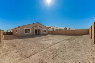 15808 W Desert Hollow Dr, Surprise, AZ 85387 - Photo 38