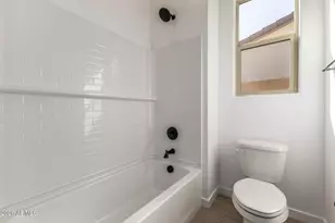 15808 W Desert Hollow Dr, Surprise, AZ 85387 - Photo 22