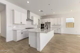 15808 W Desert Hollow Dr, Surprise, AZ 85387 - Photo 4