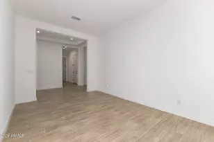 15808 W Desert Hollow Dr, Surprise, AZ 85387 - Photo 30