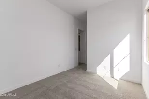 15808 W Desert Hollow Dr, Surprise, AZ 85387 - Photo 20