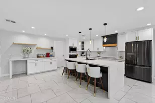 7148 W Catalina Dr, Phoenix, AZ 85033 - Photo 6