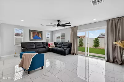 7148 W Catalina Drive, Phoenix, AZ 85033 - Photo 4