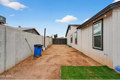 7148 W Catalina Drive, Phoenix, AZ 85033 - Photo 22