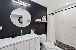 7148 W Catalina Dr, Phoenix, AZ 85033 - Photo 14