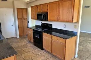 8981 W Maryland Ave, Glendale, AZ 85305 - Photo 10