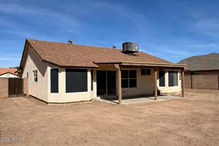 8981 W Maryland Ave, Glendale, AZ 85305 - Photo 32