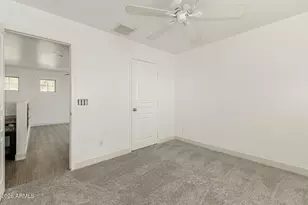 7327 W Cordes Rd, Phoenix, AZ 85043 - Photo 28