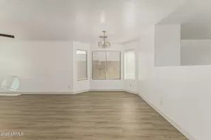 7327 W Cordes Rd, Phoenix, AZ 85043 - Photo 10