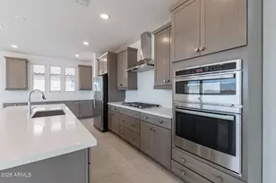 11937 W Luxton Ln, Avondale, AZ 85323 - Photo 10