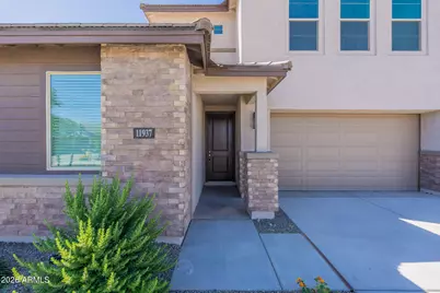11937 W Luxton Lane, Avondale, AZ 85323 - Photo 4