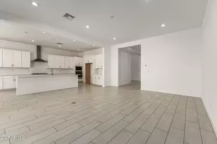 15776 W Bronco Trl, Surprise, AZ 85387 - Photo 8