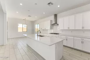 15776 W Bronco Trl, Surprise, AZ 85387 - Photo 2