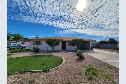 2207 W Cactus Wren Drive, Phoenix, AZ 85021 - Photo 1