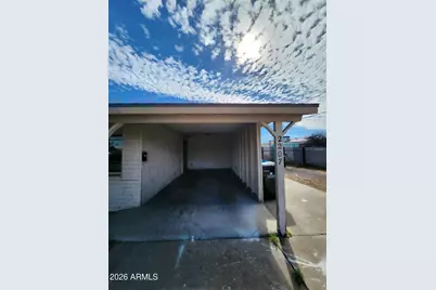 2207 W Cactus Wren Drive, Phoenix, AZ 85021 - Photo 2