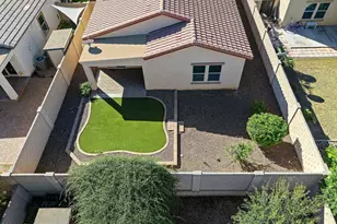 10802 W Saddlehorn Rd, Peoria, AZ 85383 - Photo 22