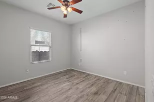 10802 W Saddlehorn Rd, Peoria, AZ 85383 - Photo 16