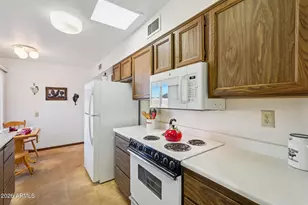 17203 N Pinion Ln N, Sun City, AZ 85373 - Photo 10