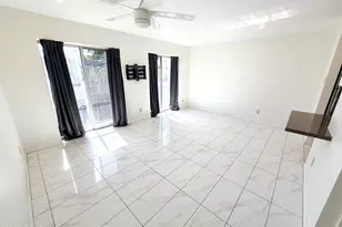 1016 E Osborn Rd, Phoenix, AZ 85014 - Photo 2