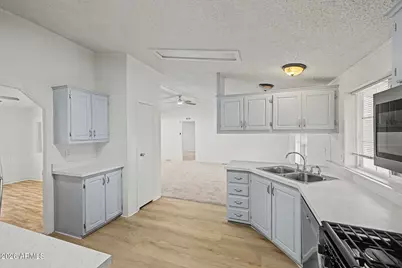 2131 E Union Hills Drive #M25, Phoenix, AZ 85024 - Photo 10