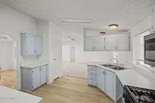 2131 E Union Hills Dr, Phoenix, AZ 85024 - Photo 10