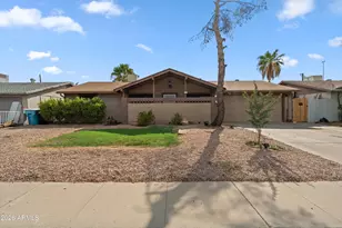 13829 N 34th St, Phoenix, AZ 85032 - Photo 1