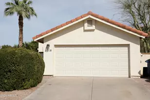 2318 W Ironwood Dr, Chandler, AZ 85224 - Photo 1